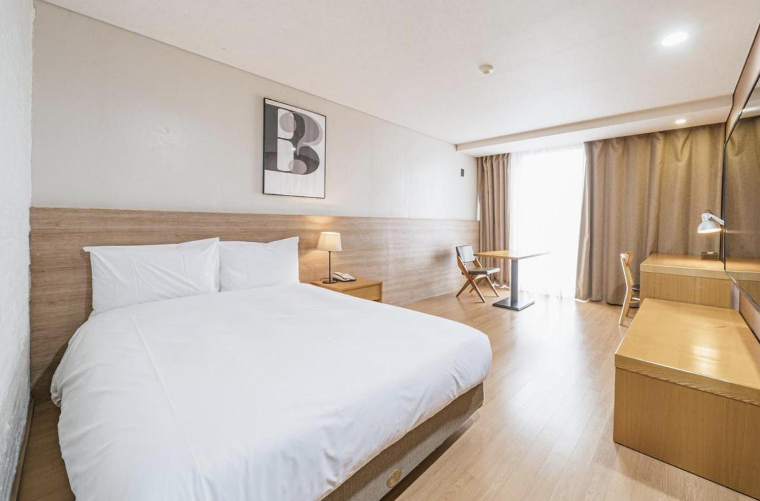 S Hotel Jeju 12/35