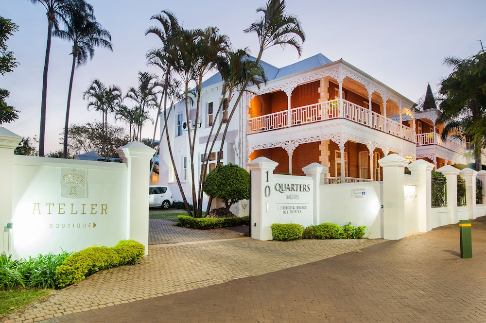 Quarters Hotel 1/32