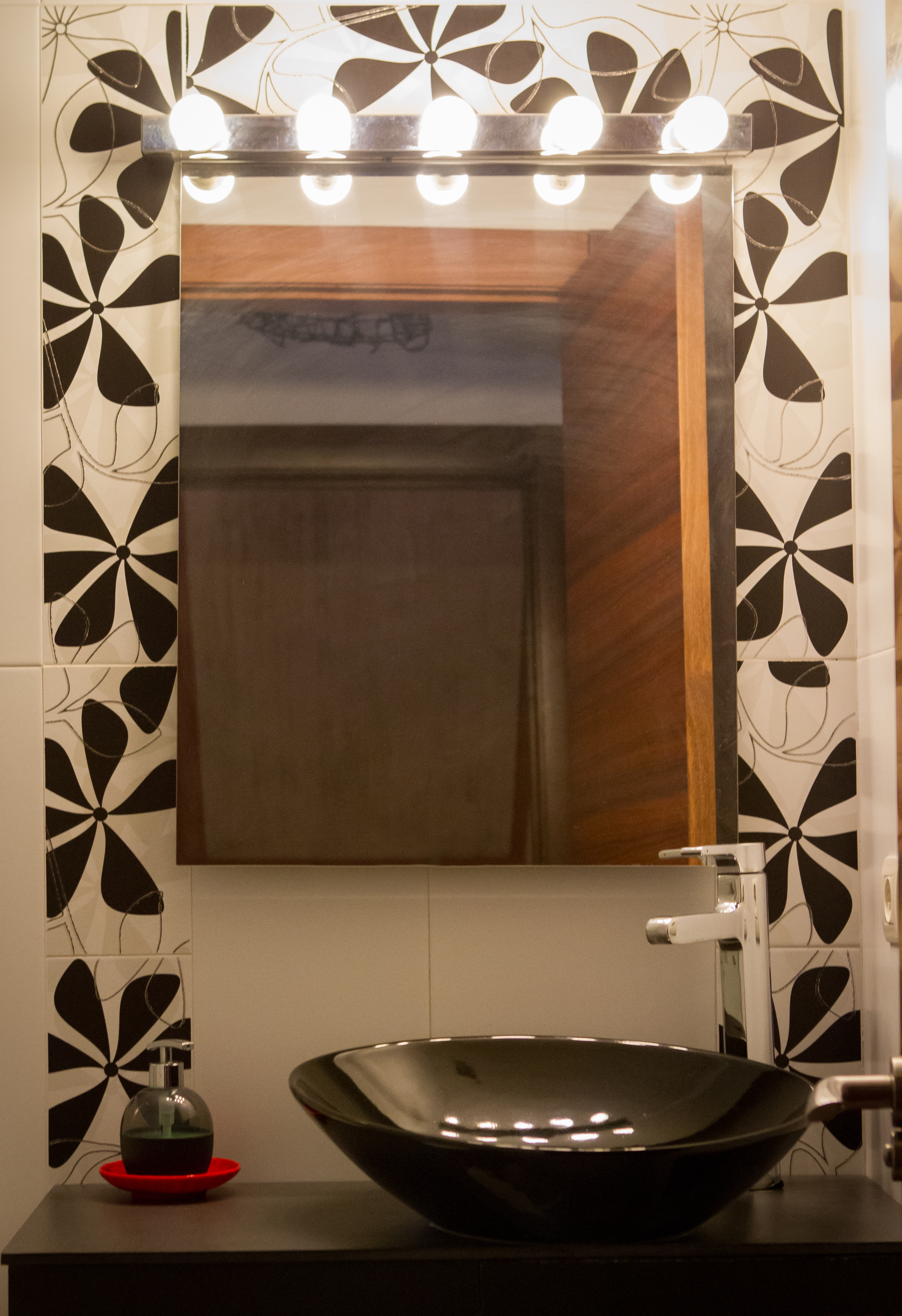 CASA MONTALBAN APARTAMENTOS 10/50