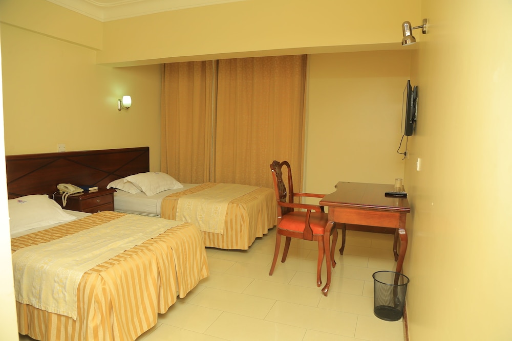 Holiday Express Hotel 40/74