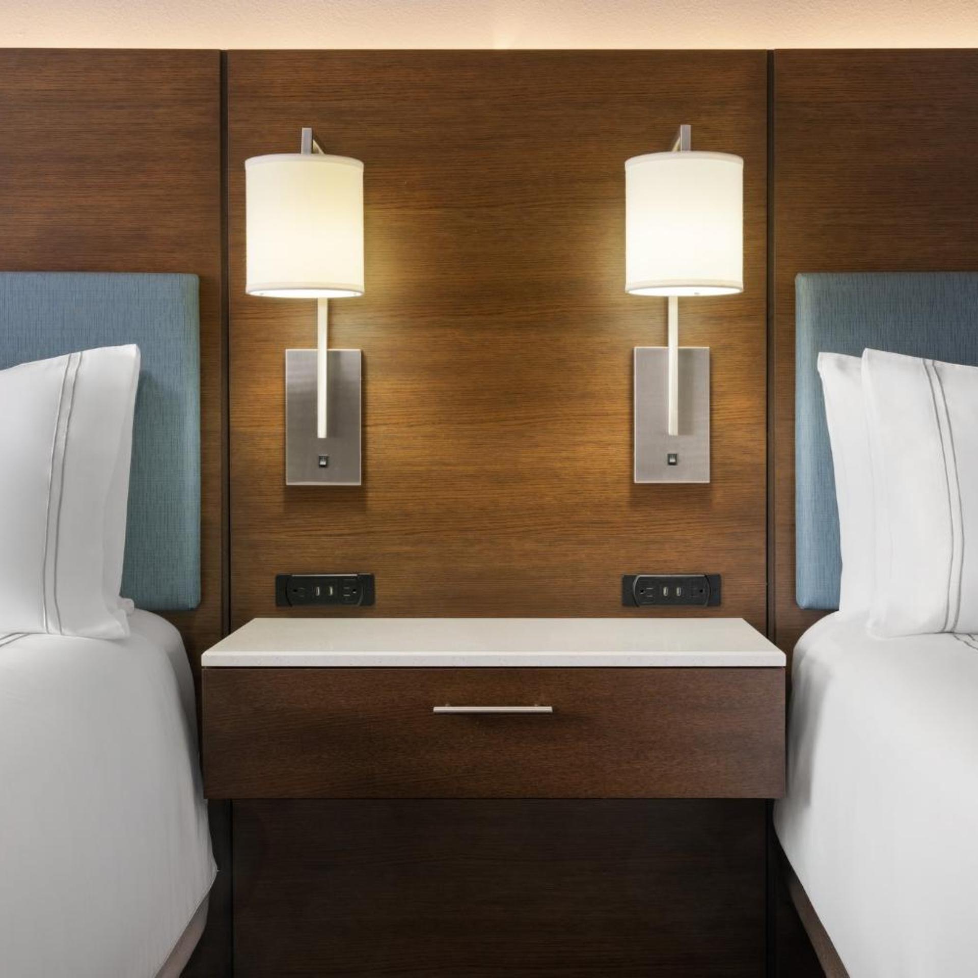 غرفة قياسية بسريرين كوين بحوض استحمام، EVEN Hotel Chicago Tinley Park-Conv Ctr, an IHG Hotel 8/9