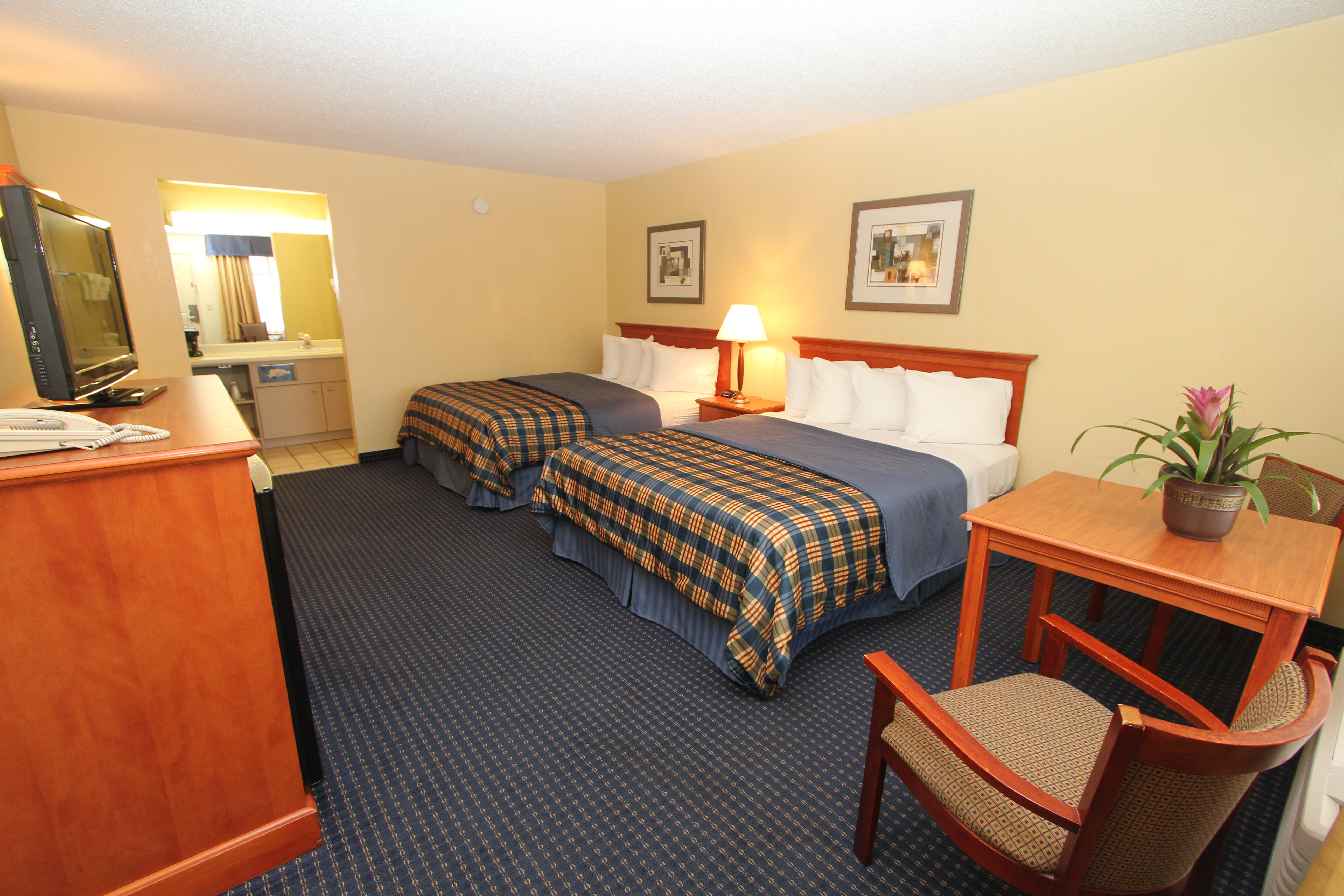 Best Western Plaza Inn 21/78