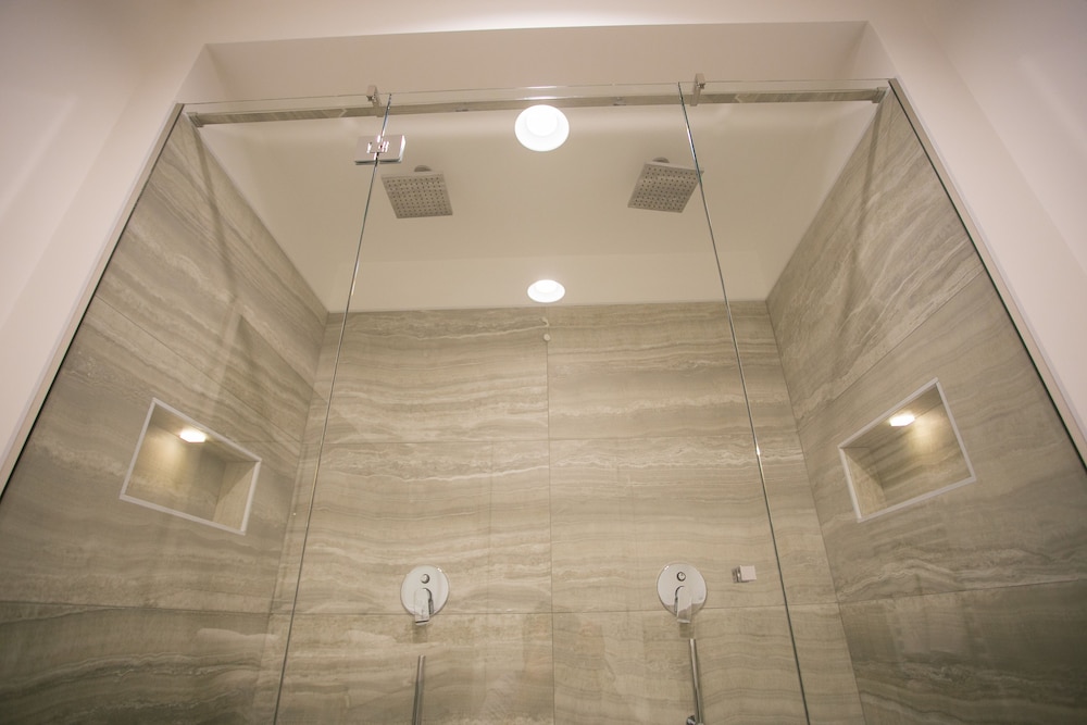 Mosella Suite 27/64