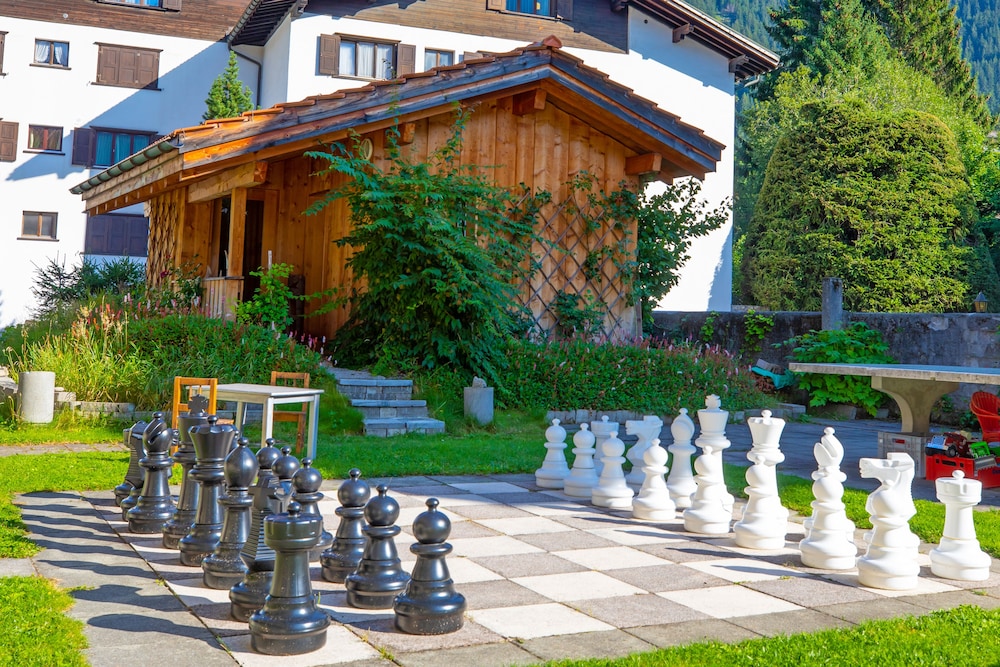 Sport Lodge 60/62
