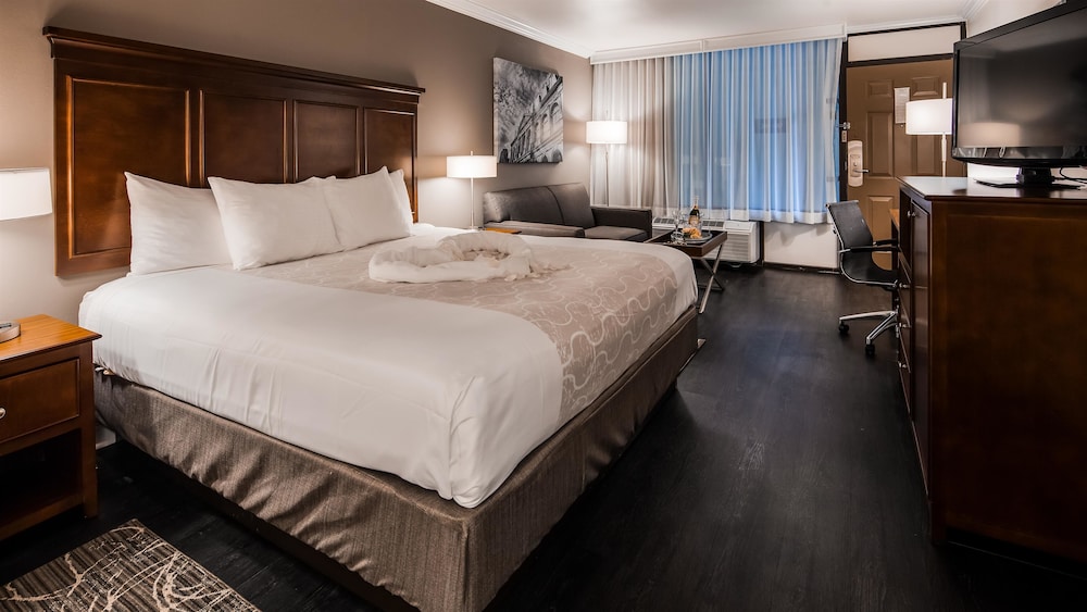 BEST WESTERN PLUS WESTBANK 19/50