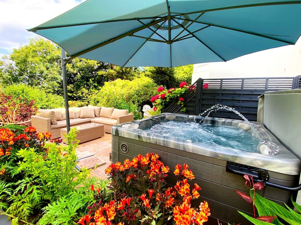 Muntham Holiday Apartments 27/50