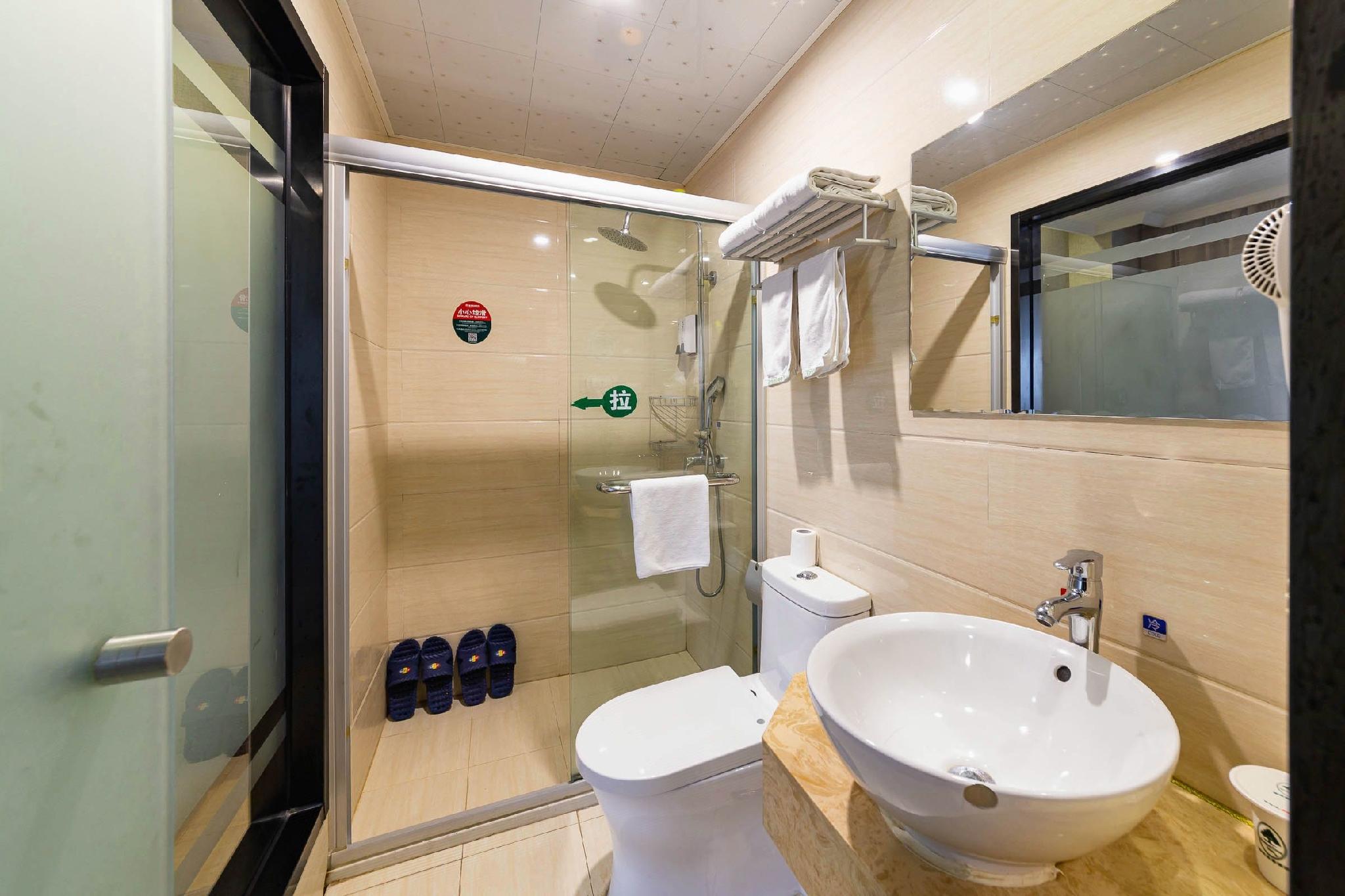 GreenTree Inn Jiangsu Suzhou Kunshan Beimen Road Express Hotel 47/50