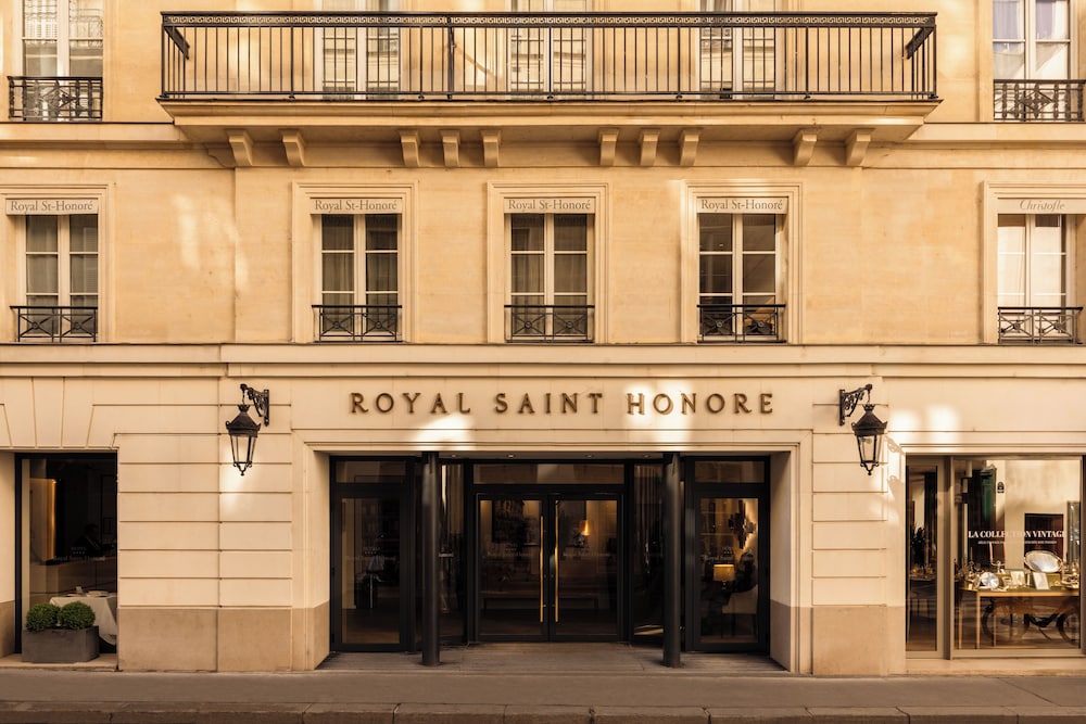 Hotel Royal Saint Honore 2/60