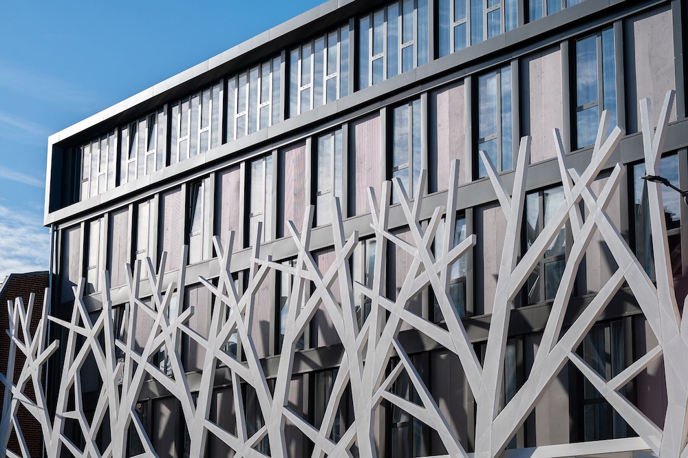 Nemea Appart Hotel Coliseum Amiens Centre in AMIENS