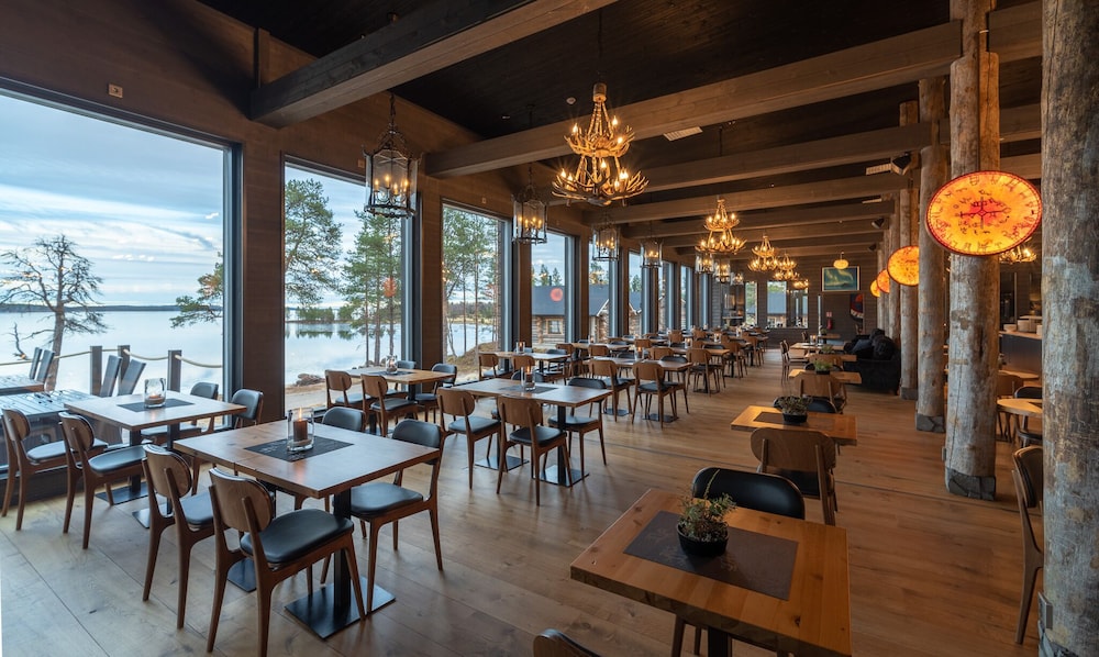 Wilderness Hotel Inari 48/65
