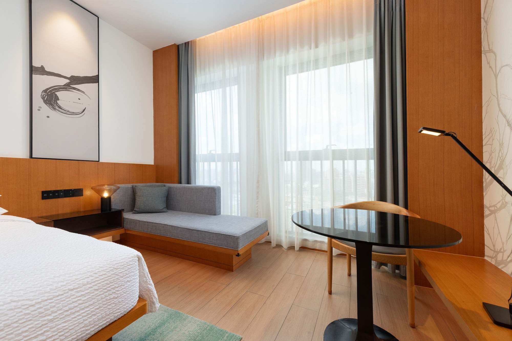 غرفة تنفيذية بسرير كينج، Fairfield by Marriott Zhuhai Xiangzhou 3/6