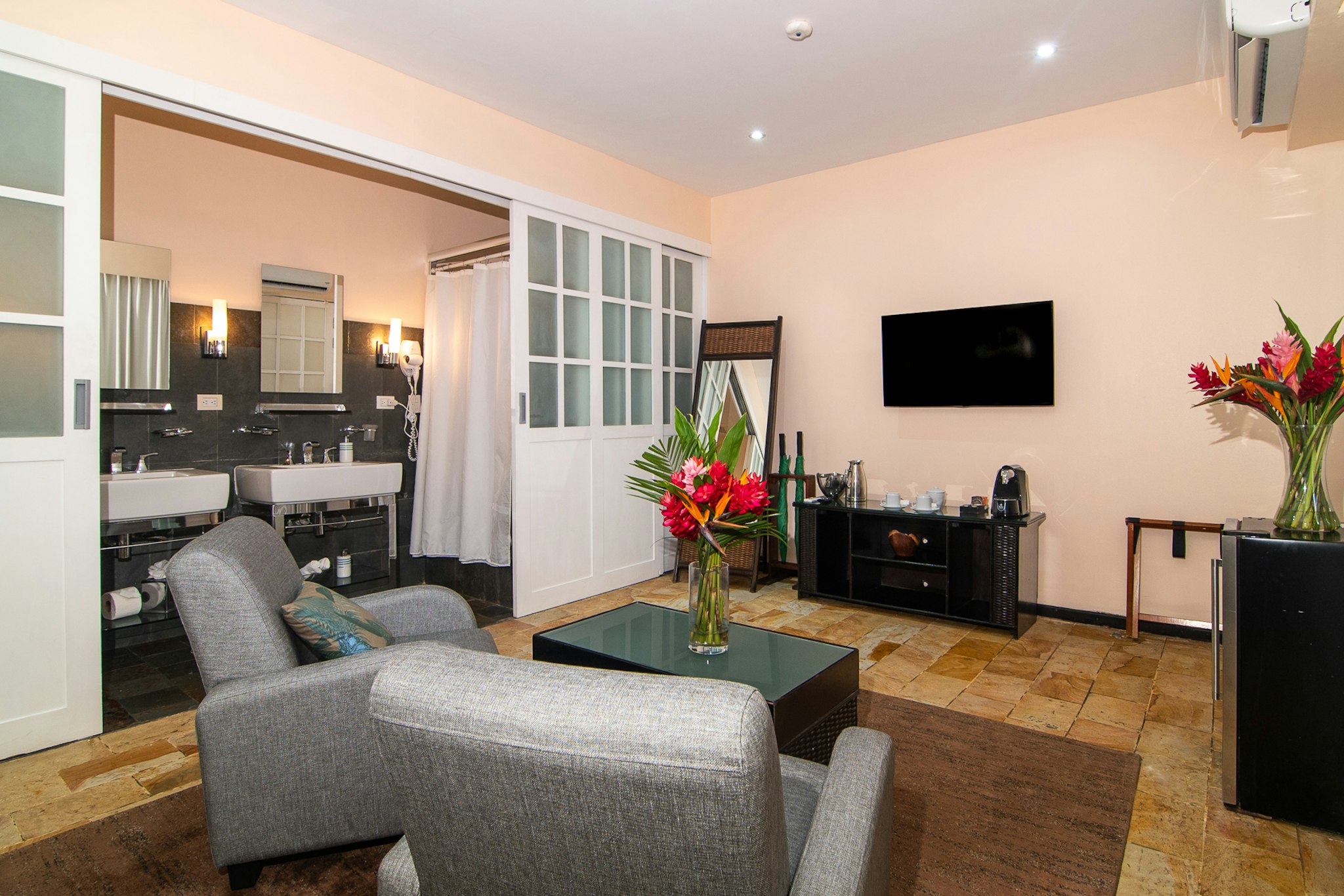 Gaia Hotel and Reserve 19/37