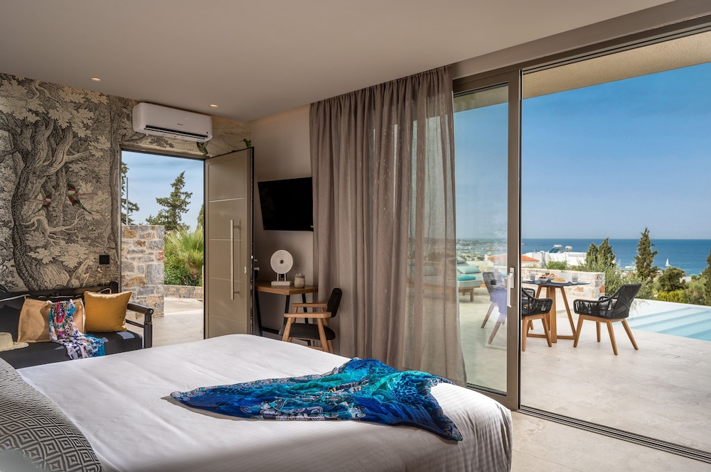 Grace Villas Collection Adult Only 18 + 71/149