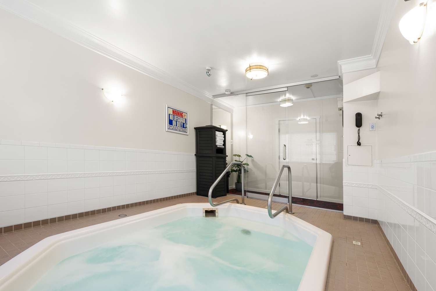 Best Western Plus Columbia River Hotel 18/31