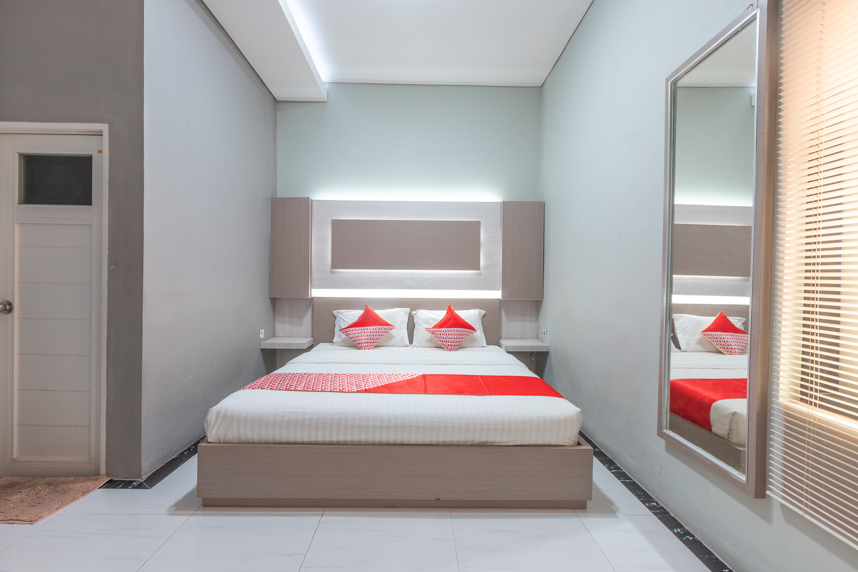 OYO 2248 Yayah Rooms Syariah 9/26