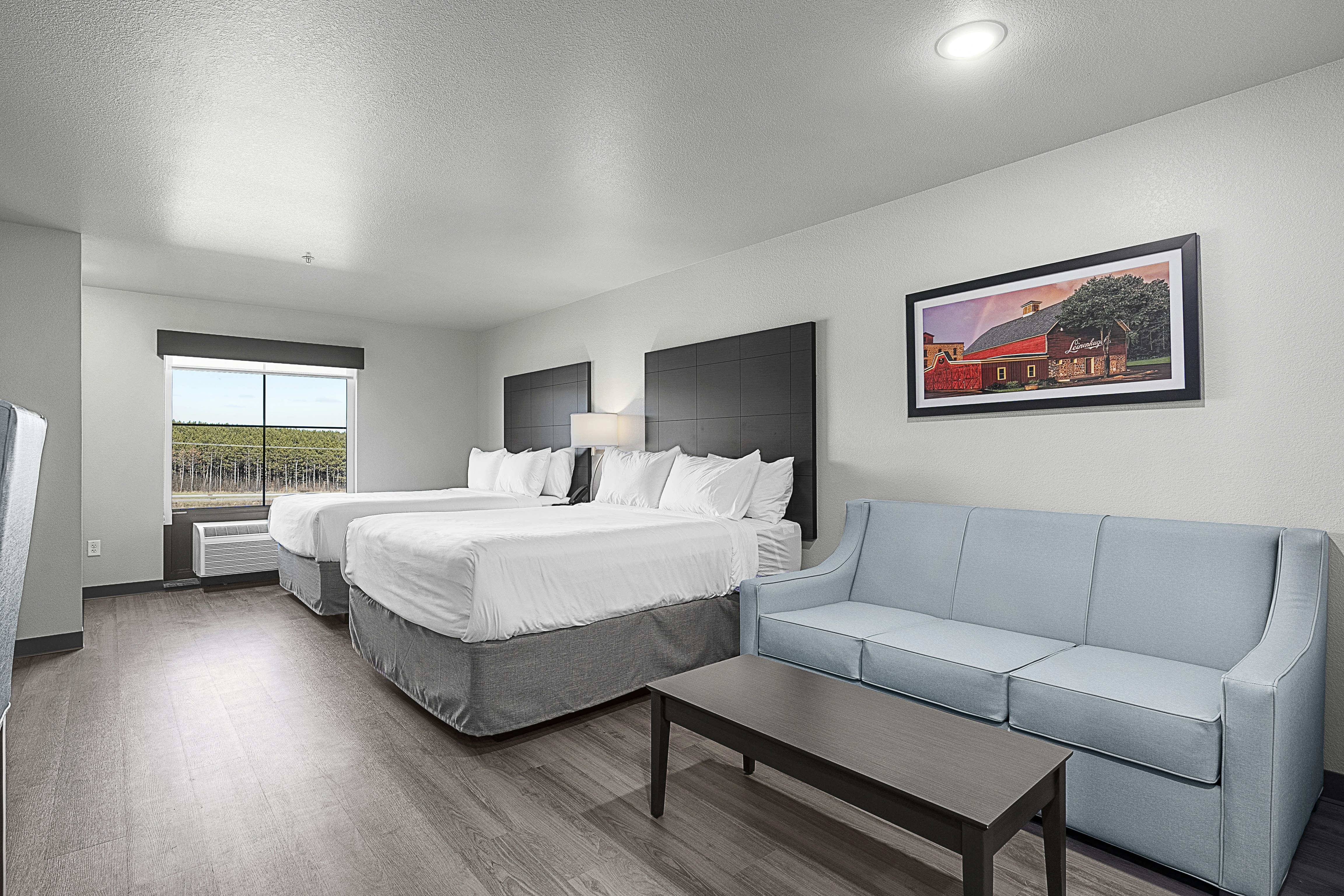 Riverstone Suites - Chippewa Falls 11/50
