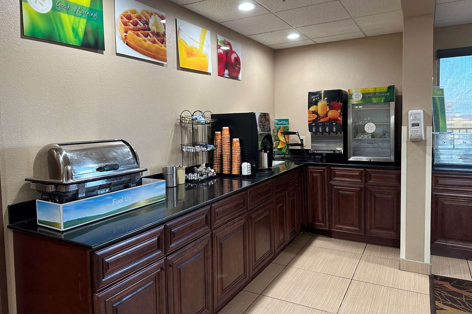 Quality Inn Perryville I-55 9/25
