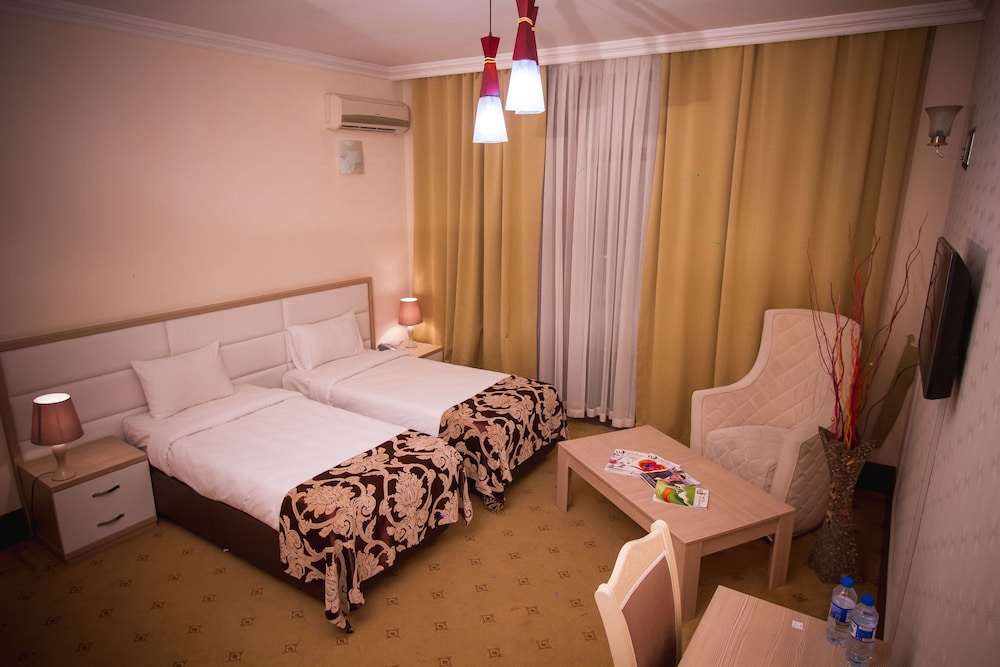 Baku Inn Hotel 24/50