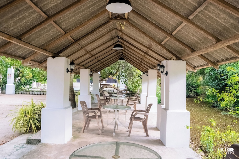 River Side Hotel Katunayake 13/42