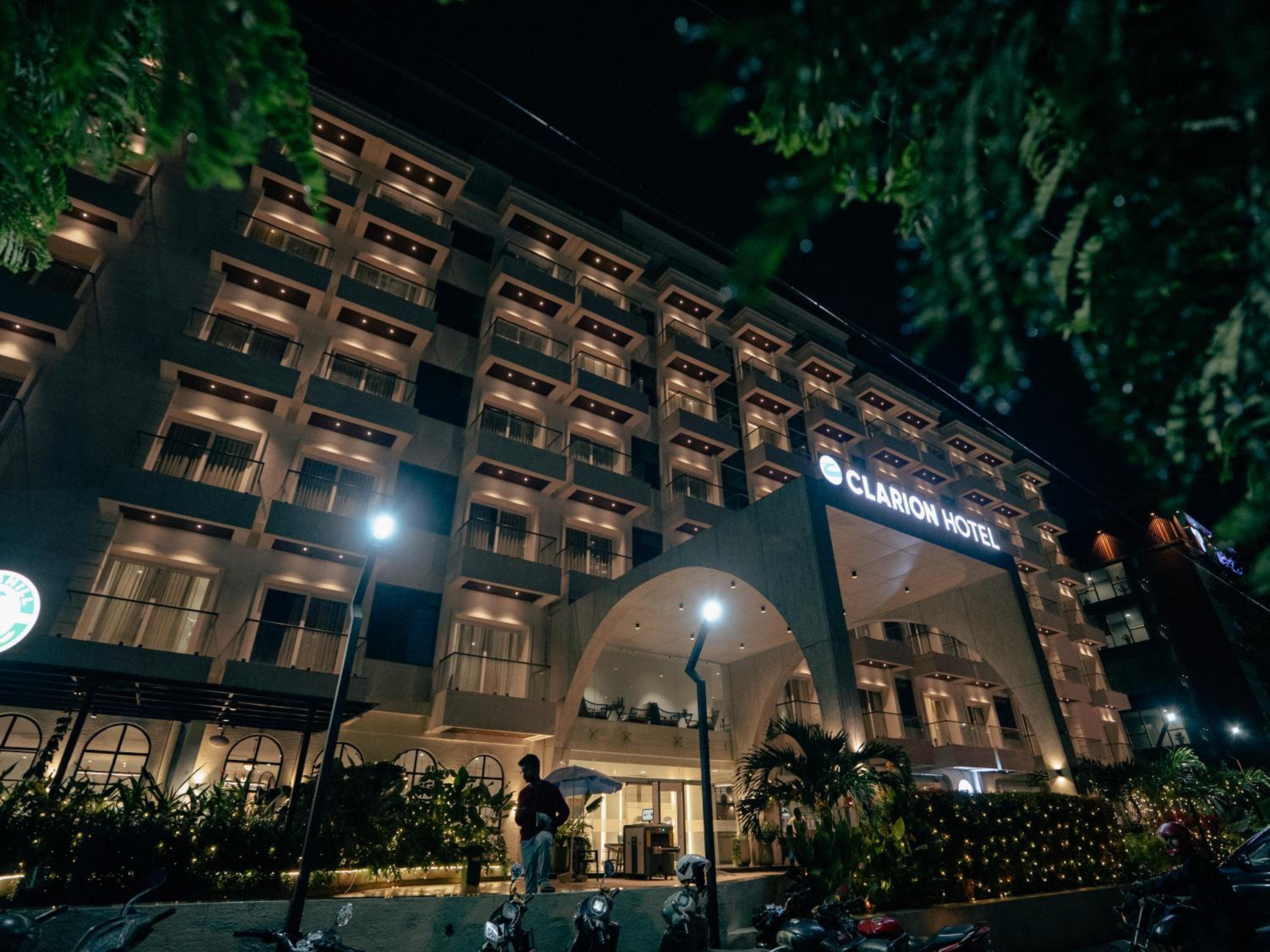 Clarion Hotel Hyderabad 2/36