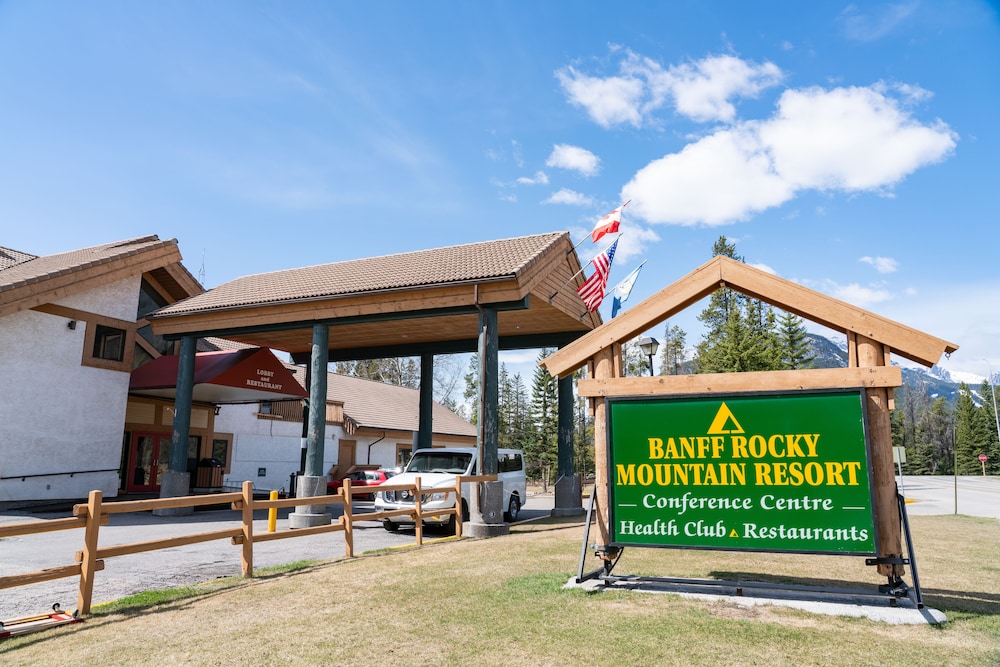 Banff Rocky Mountain Resort 56/63