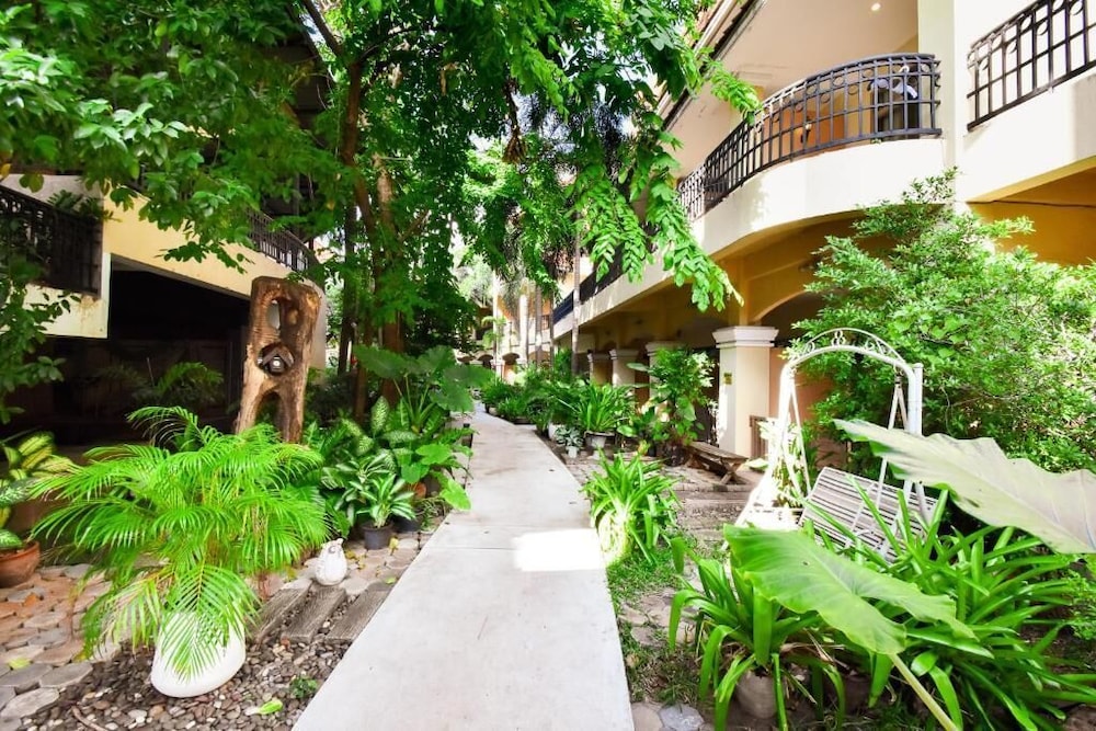 Piman Garden Hotel 38/49