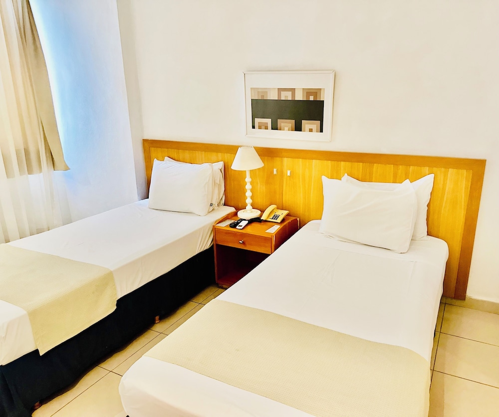 STANDARD, TWIN BEDS