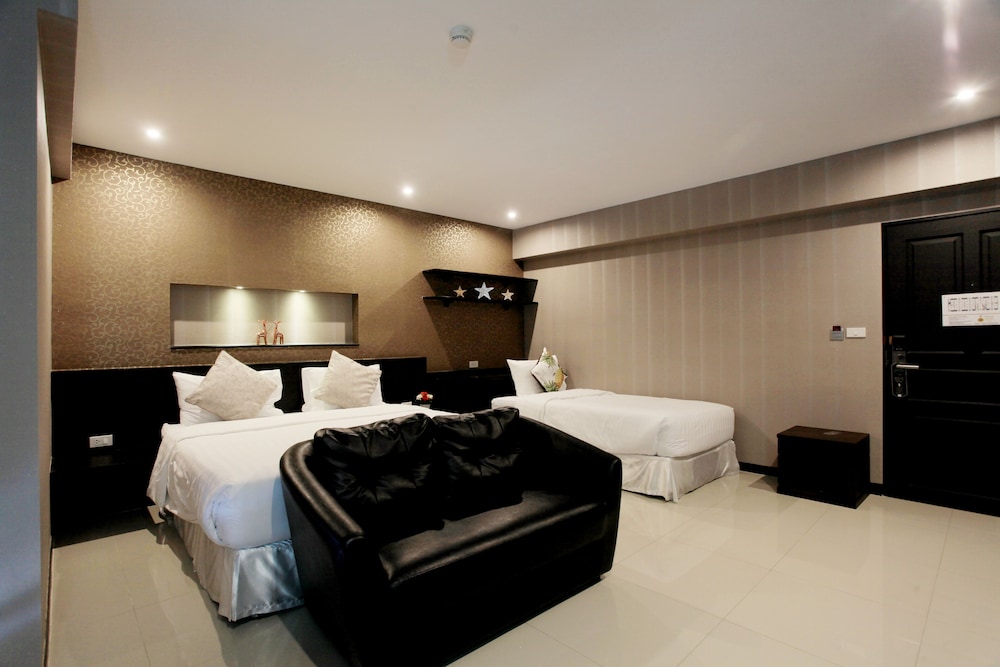 Chateau de Sukhumvit 25/52