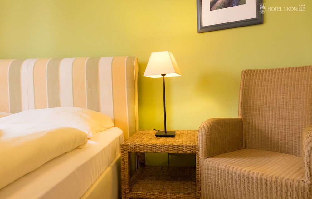 Hotel 3 Konige 23/50