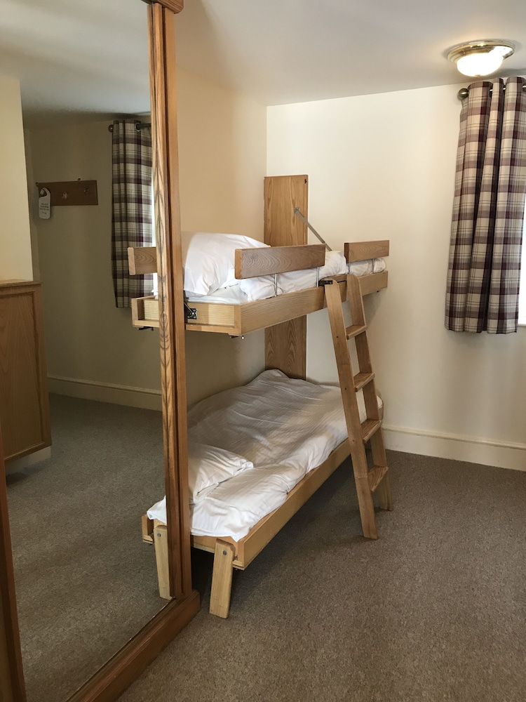 Penmere Manor Hotel 28/46