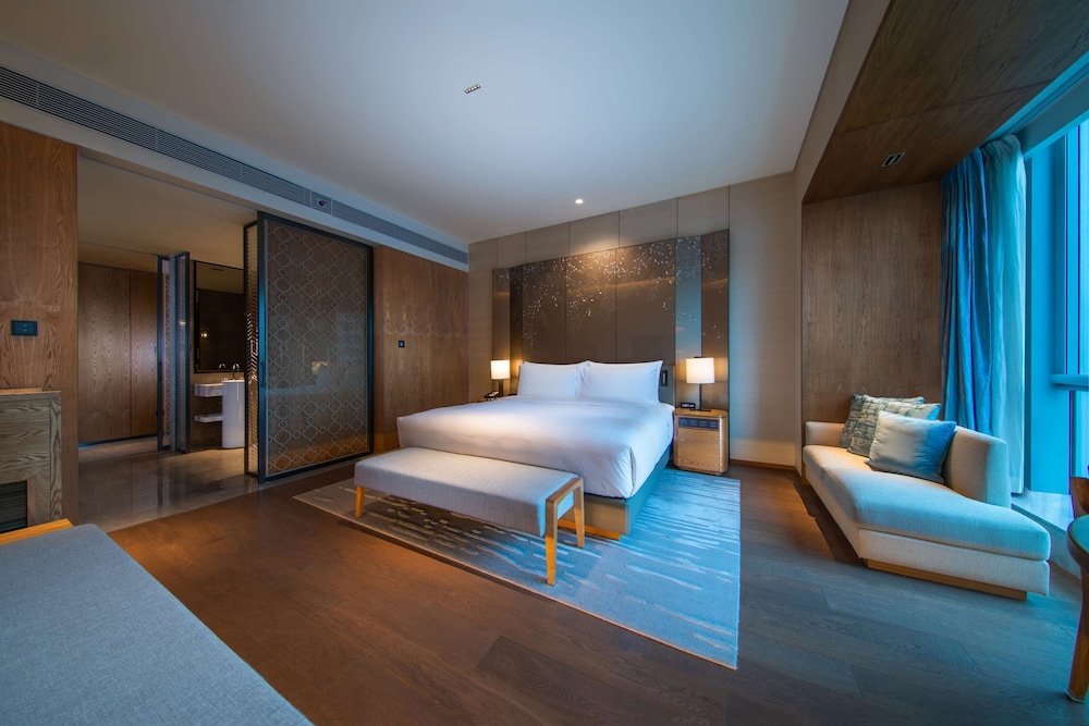 Conrad Guangzhou 6/47