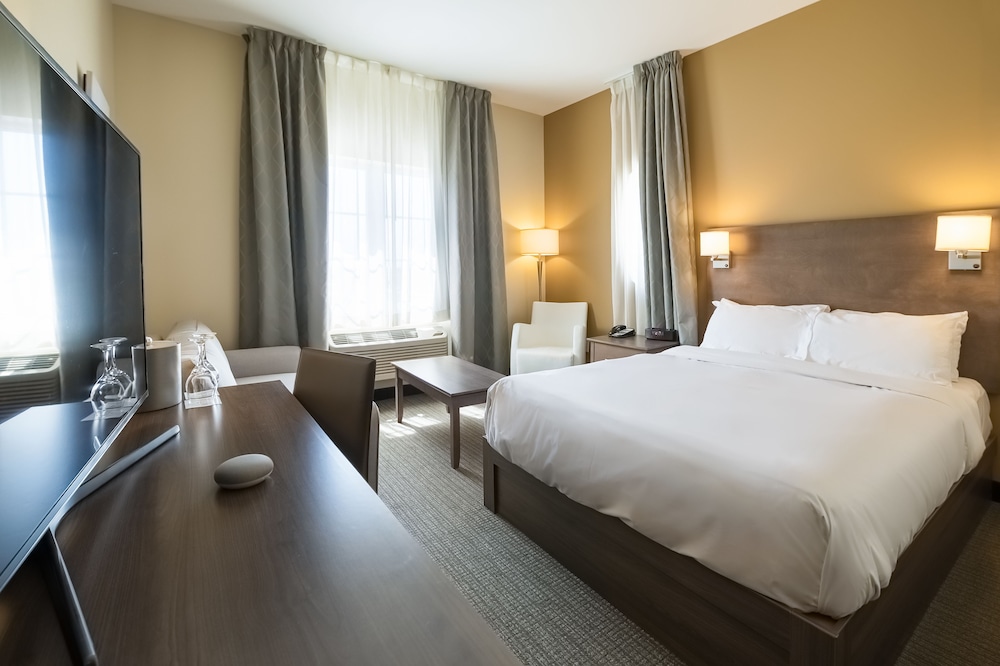 IMPERIA HOTEL & SUITES TERREBONNE 14/60