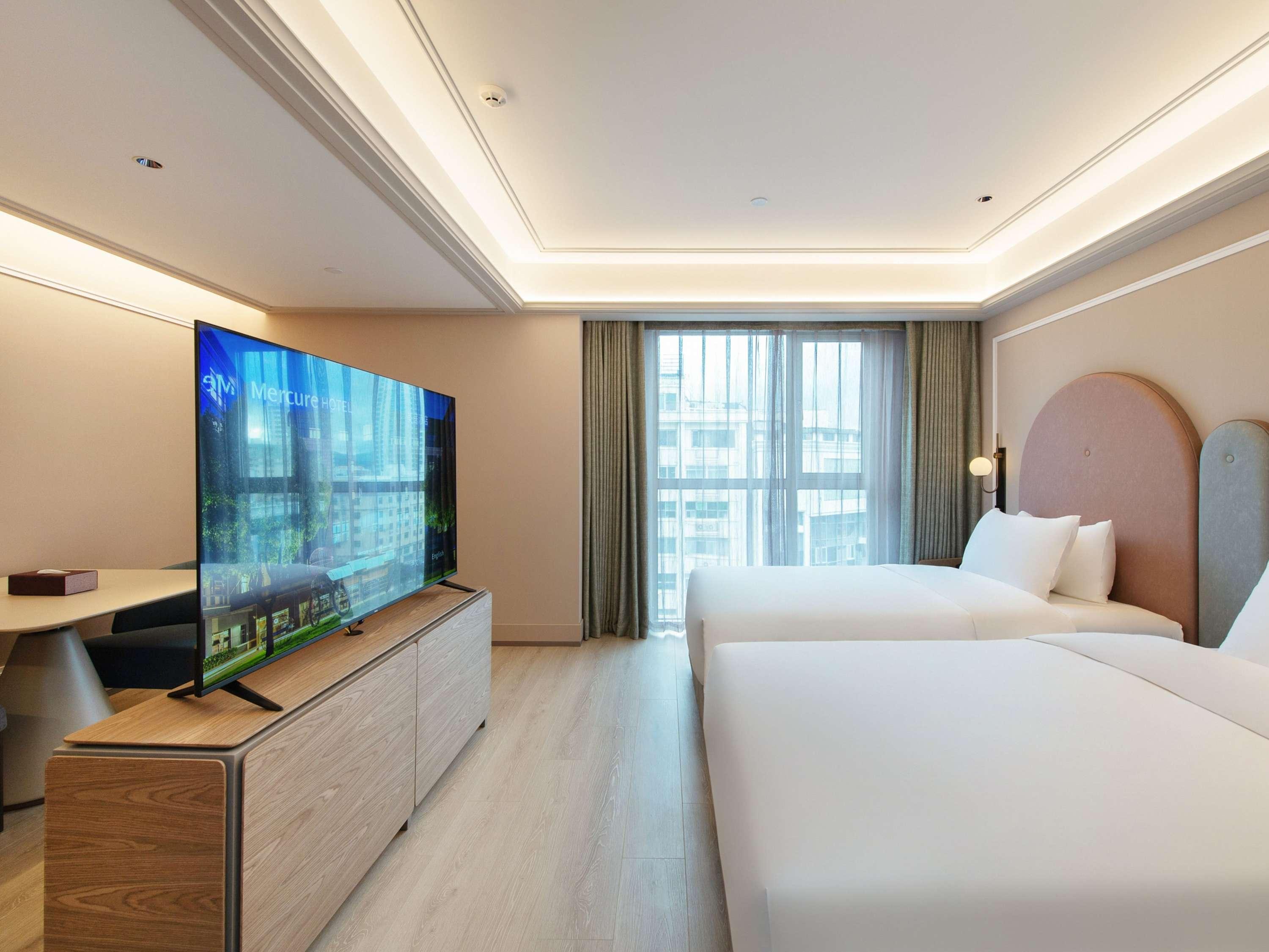 Mercure Hainan Sanya Bay 11/35