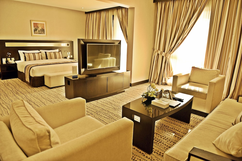 Golden Tulip Bahrain 55/78