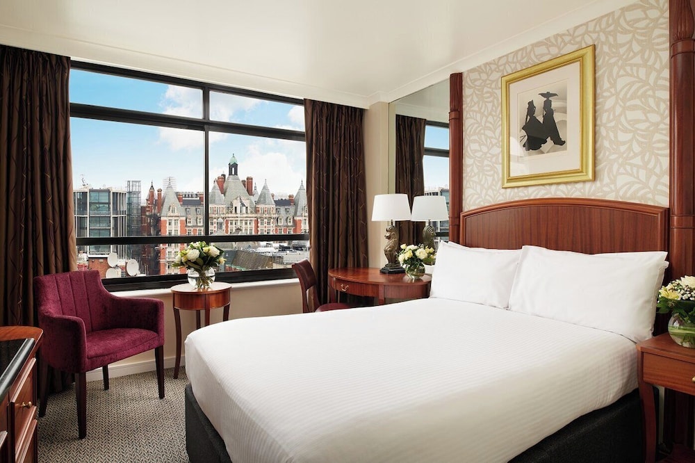 SUPERIOR, DOUBLE BED