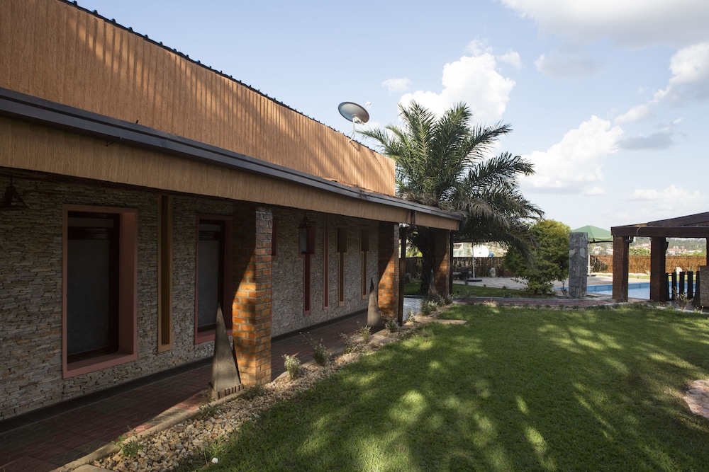 Inside Afrika Boutique Hotel 23/27