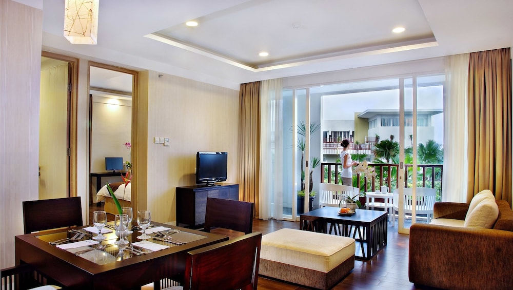 Aston Bogor Hotel & Resort 57/90