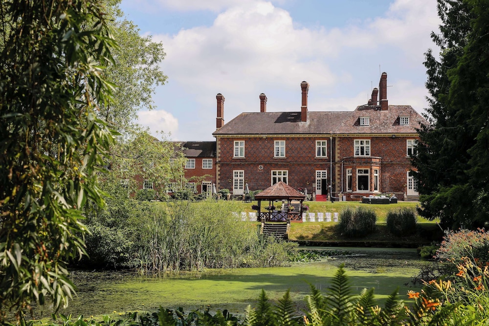 Albrighton Hall and Spa, a member of Radisson Individuals 66/73