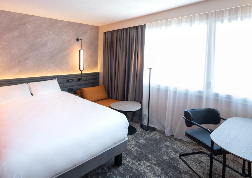Mercure Angers Lac De Maine 10/49
