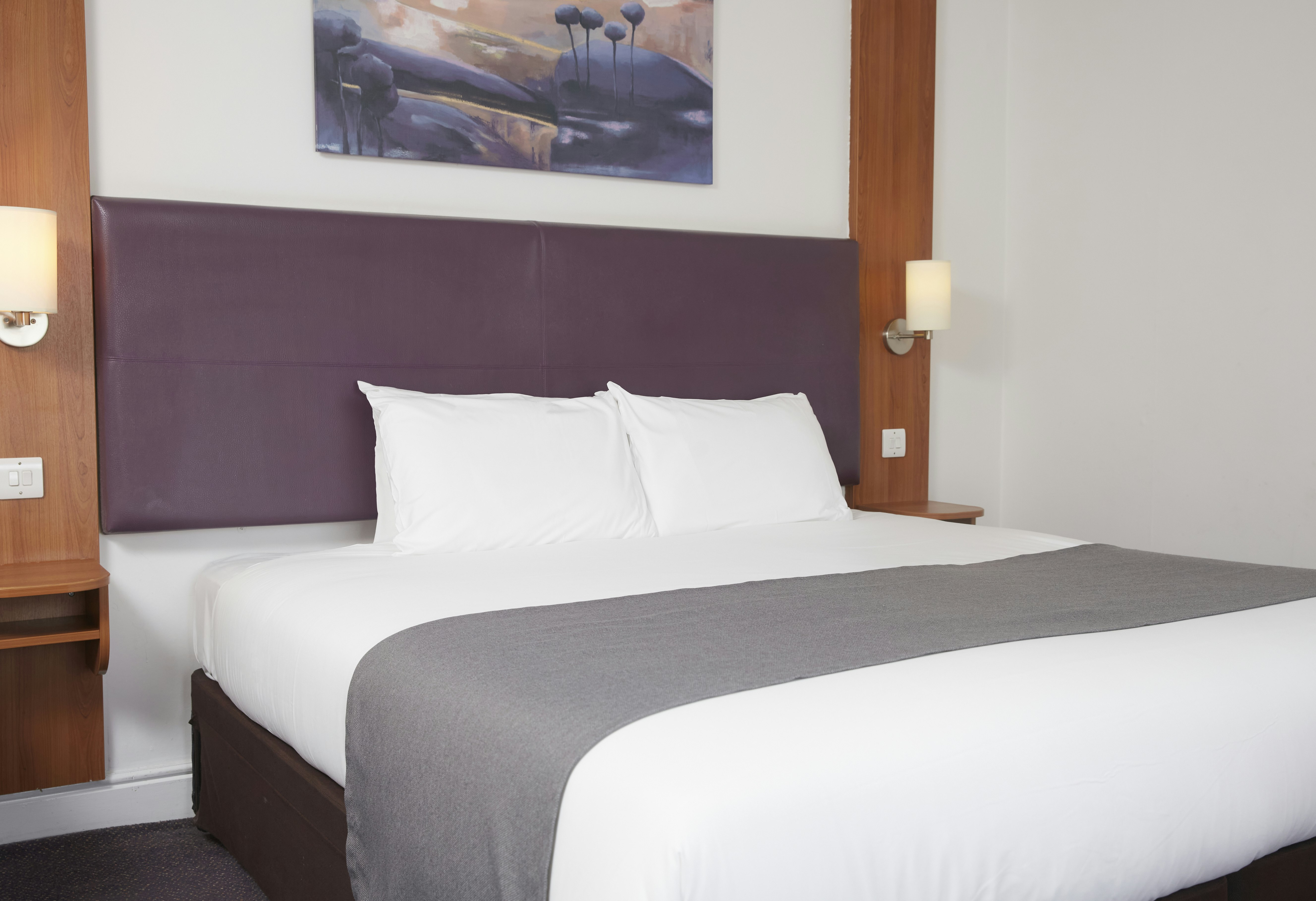 Premier Inn Basingstoke South 10/21