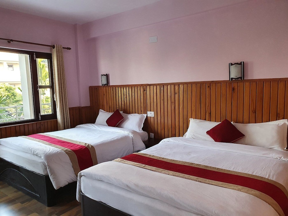 Hotel Monalisa Chitwan 7/32
