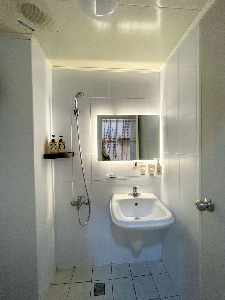 Mei Hsiao Yuen Hostel 47/49