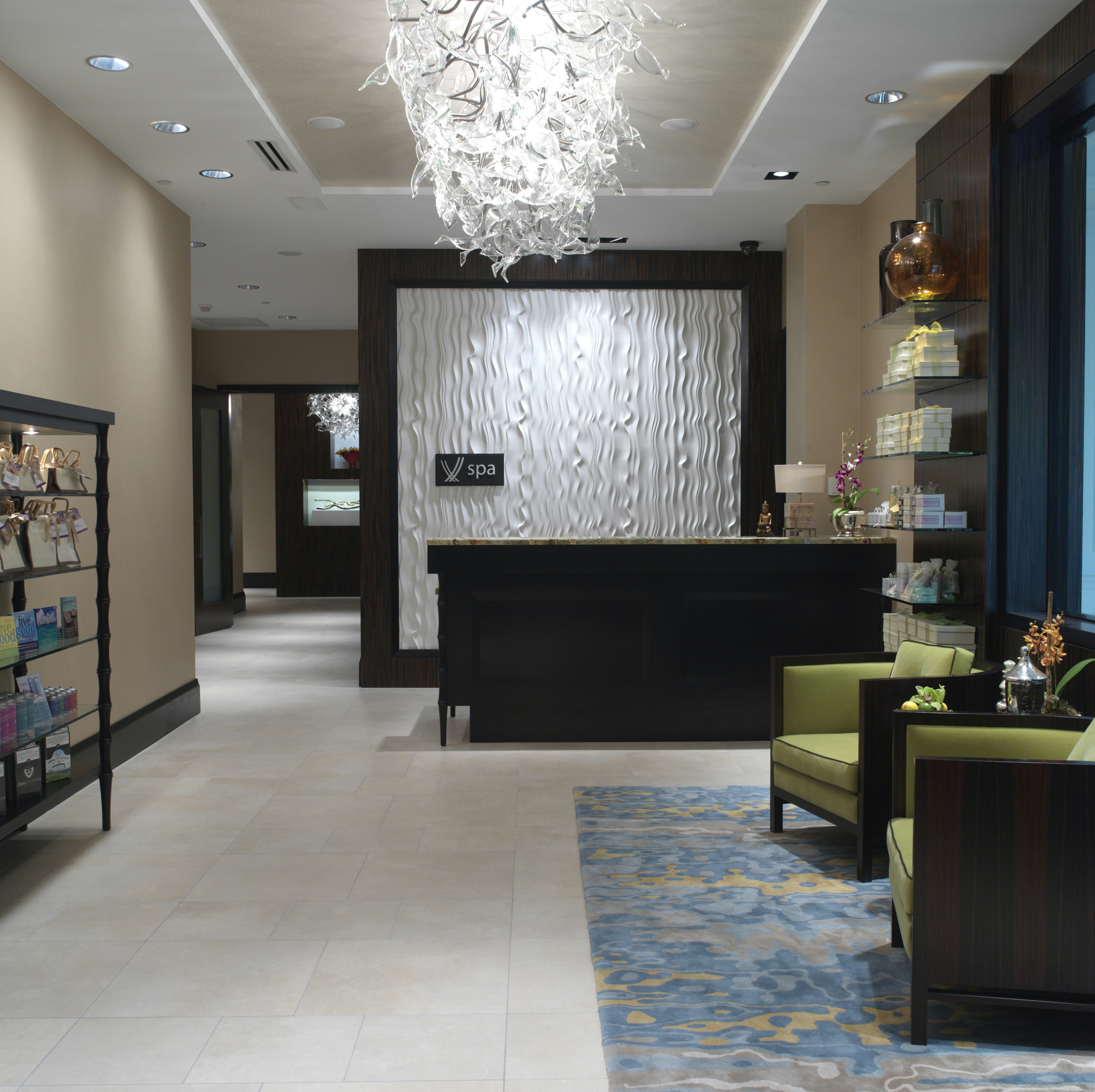 Hilton Anatole 19/90