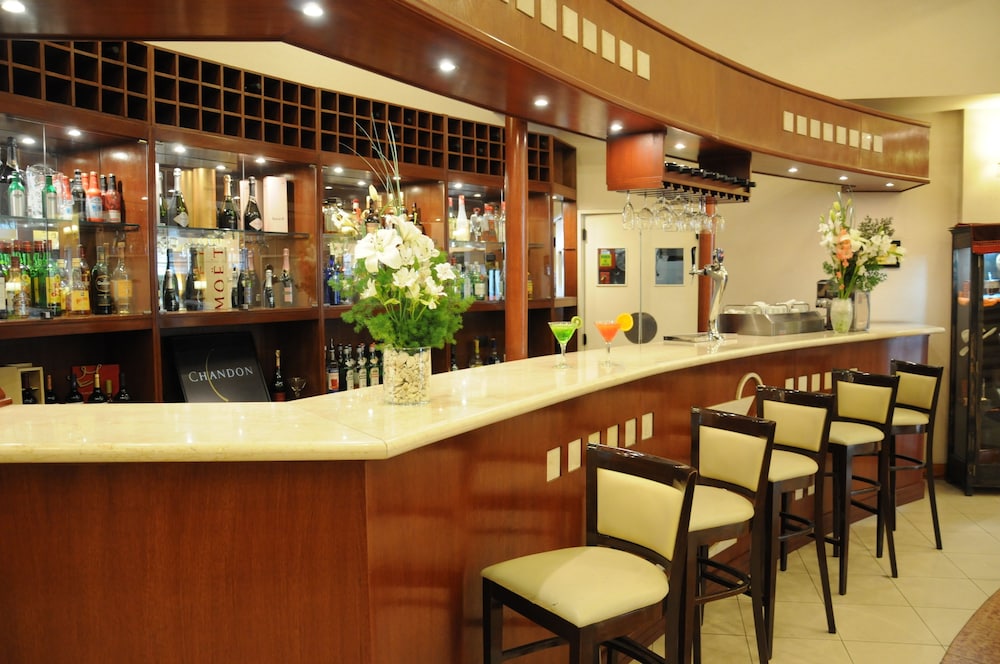 InterTower Hotel 30/44
