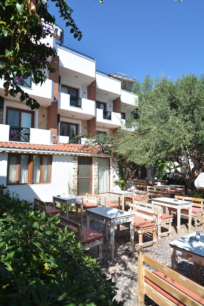 Parvaport Otel 10/48