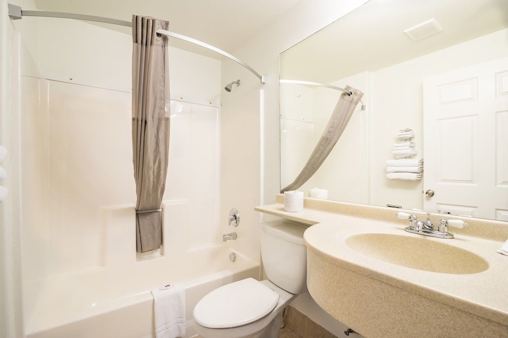 Motel6 Idaho Falls, ID - Snake River 16/56