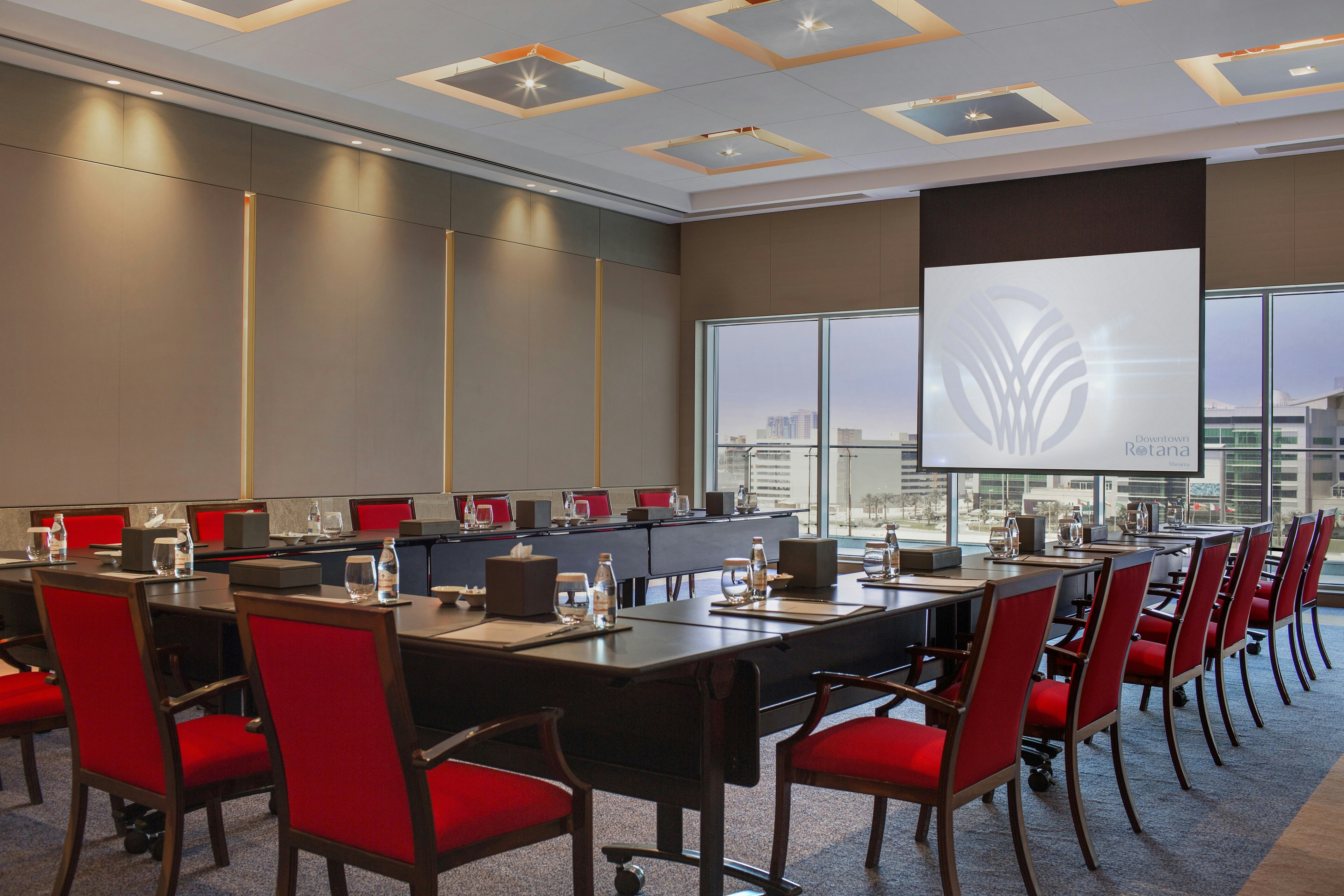 Downtown Rotana 44/50