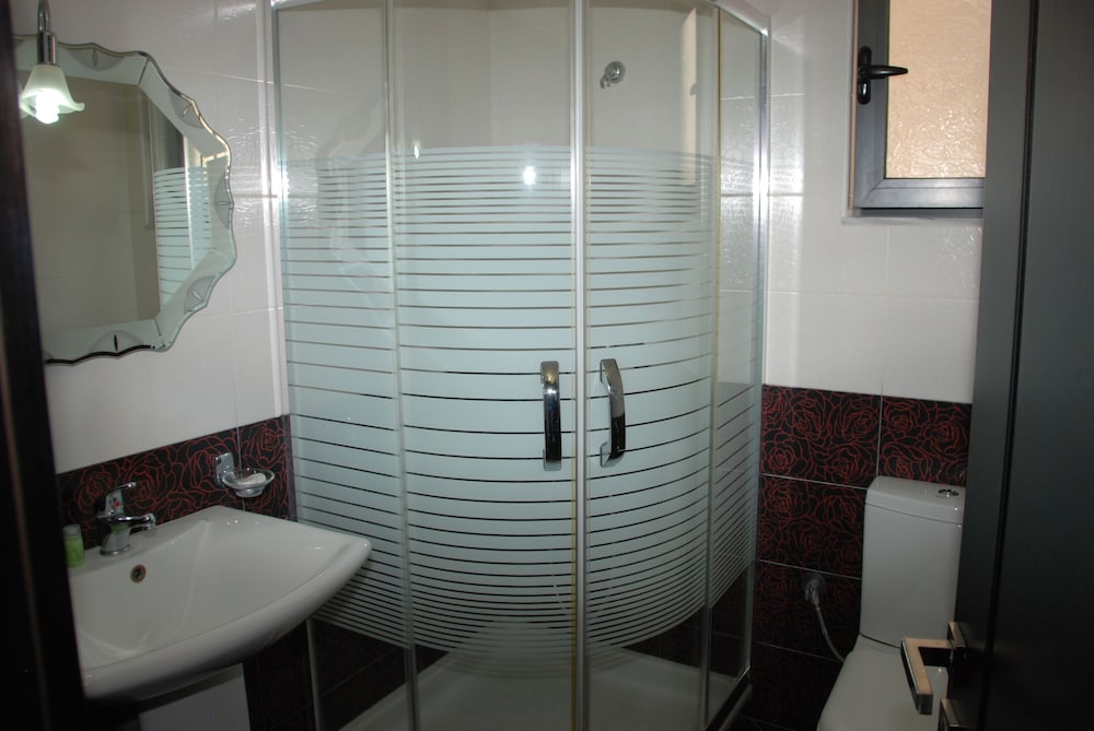 Hotel Strora 46/50