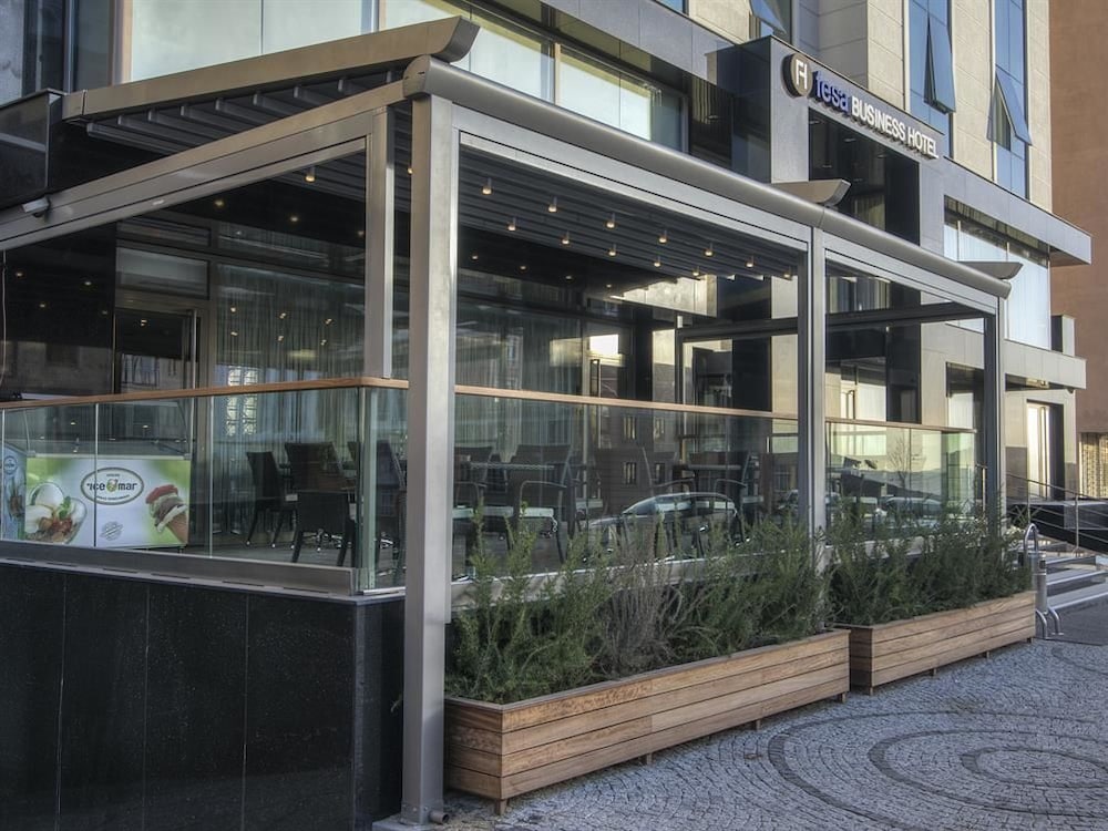 Fesa Business Hotel 3/67