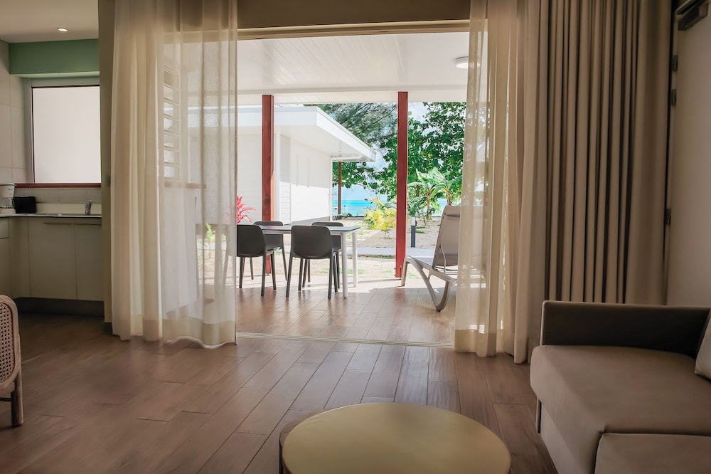 Niu Beach Hotel 28/53